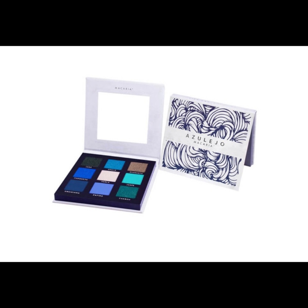 Eyeshadow palette
